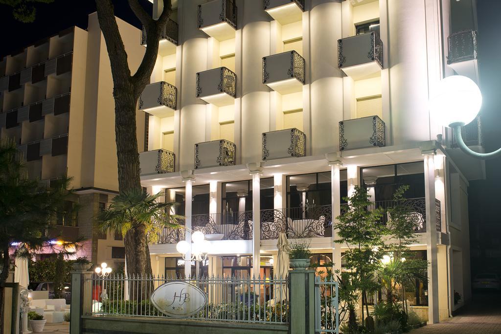 Hotel Baby B&B Milano Marittima Luaran gambar