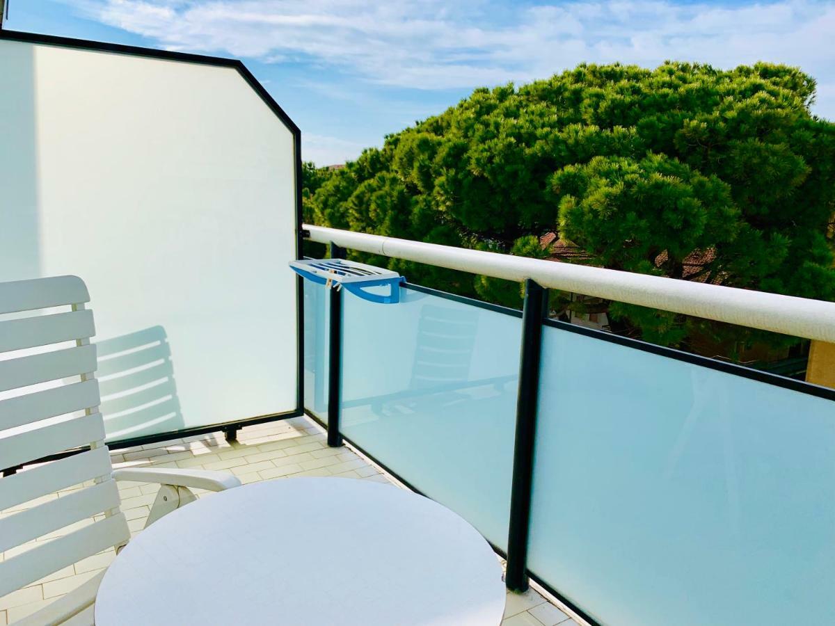 Hotel Baby B&B Milano Marittima Luaran gambar